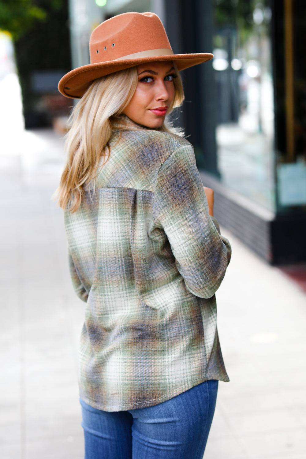 Weekend Ready Green Jacquard Plaid Button Up