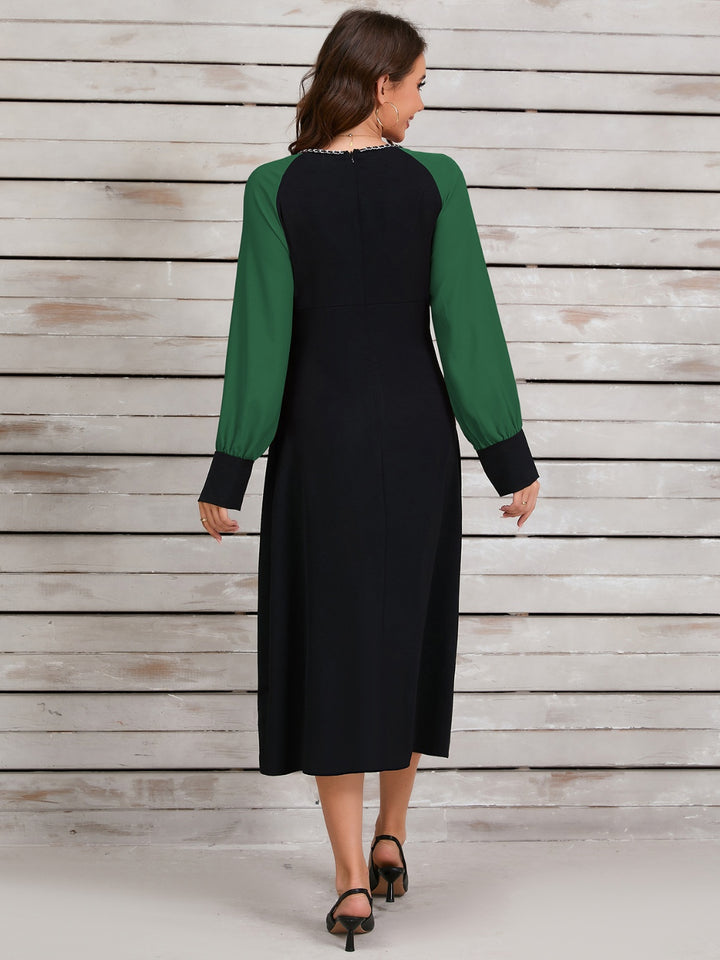 Ruched Contrast Long Sleeve Midi Dress