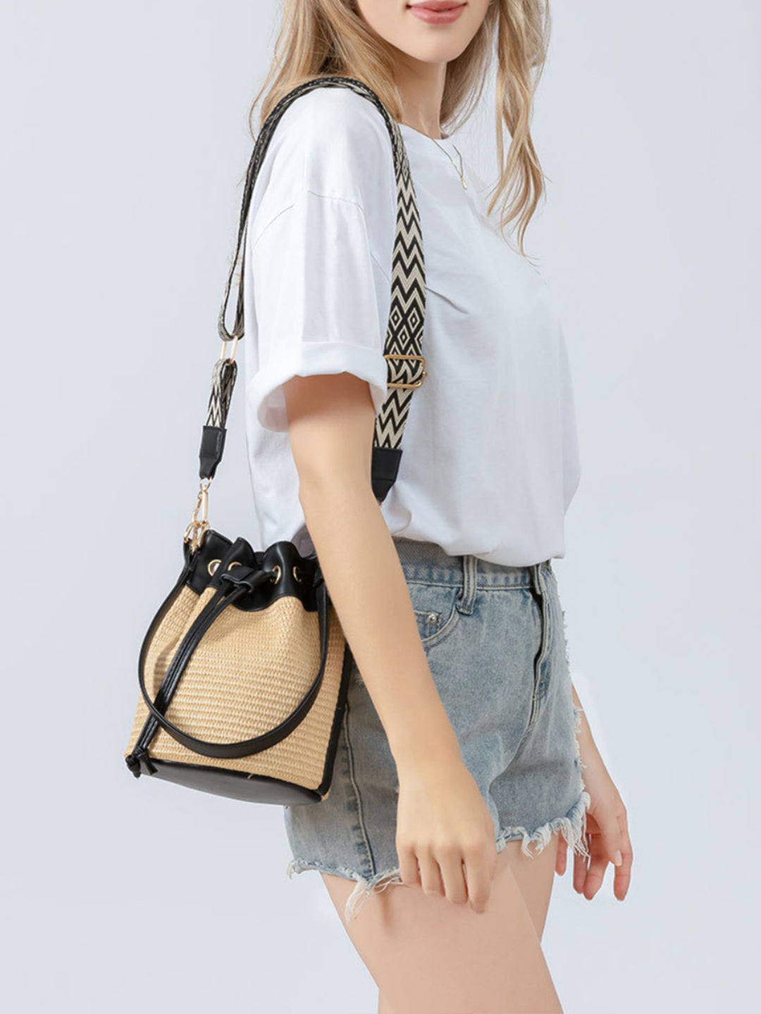 Straw Braided Adjustable Strap Bucket Bag