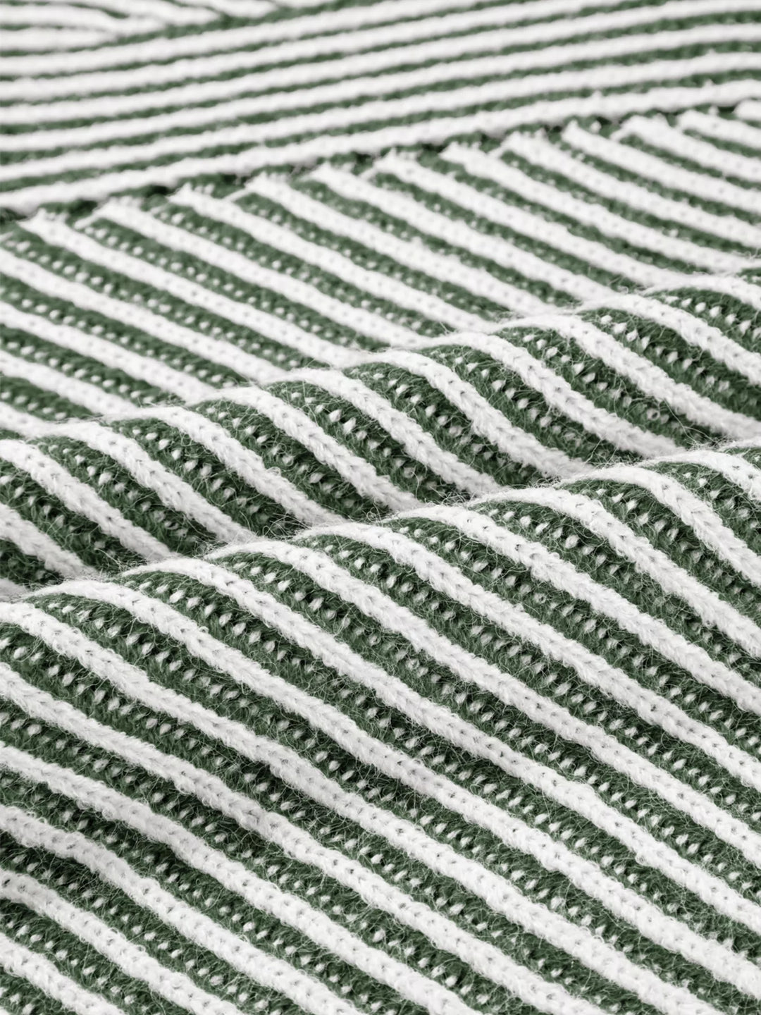 7478f446e03b4ee9939bdb816e758104-Max-Origin