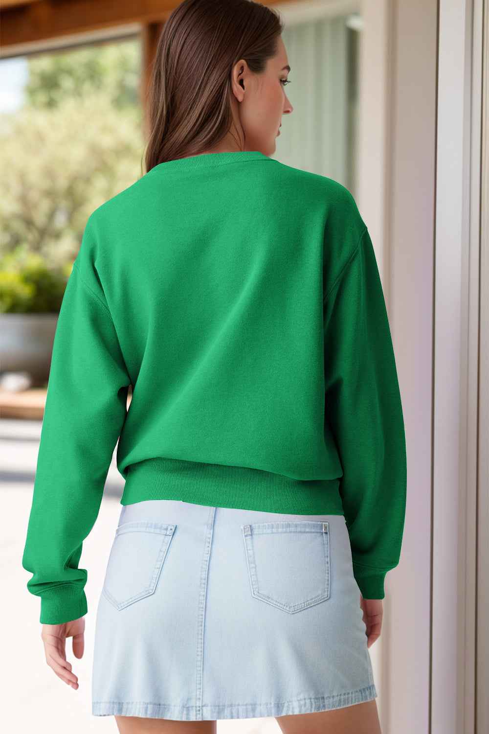 Round Neck Long Sleeve Sweatshirt