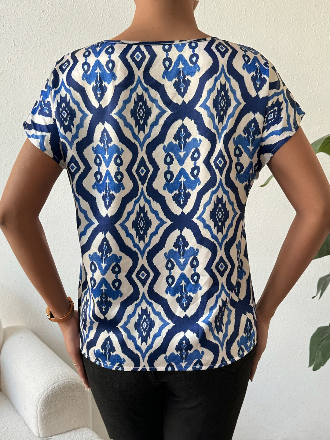 Printed Round Neck Short Sleeve Blouse