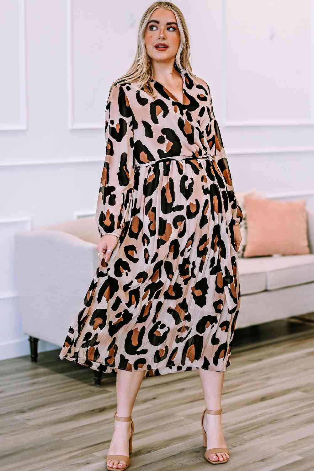 Plus Size Leopard Print Surplice Neck Long Sleeve Midi Dress