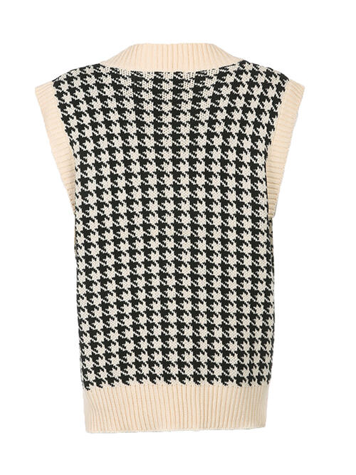 Houndstooth V-Neck Sweater Vet