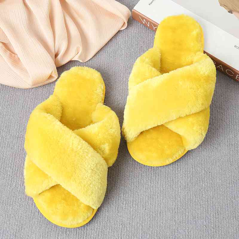 Faux Fur Crisscross Strap Slippers